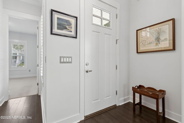 1553 Coastal Oaks Cir, Fernandina Beach, FL 32034 - entryway featuring baseboards and dark wood-style floors