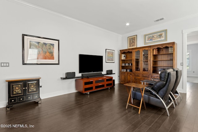 1553 Coastal Oaks Cir, Fernandina Beach, FL 32034 - living area with crown molding, recessed lighting, visible vents, and dark wood finished floors