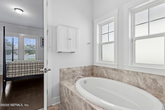 1553 Coastal Oaks Cir, Fernandina Beach, FL 32034 - full bath featuring crown molding, baseboards, and a bath