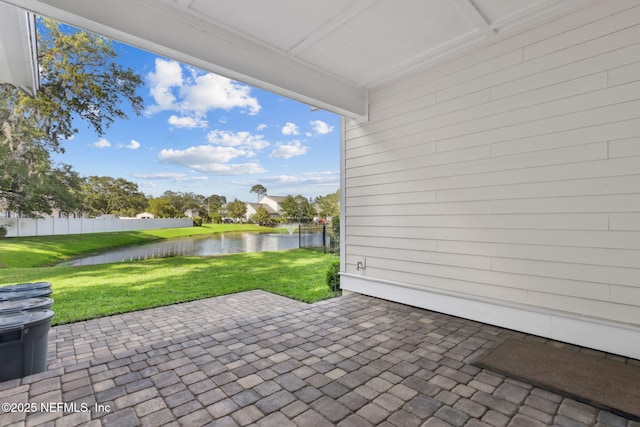 1553 Coastal Oaks Cir, Fernandina Beach, FL 32034 - view of patio / terrace with a water view