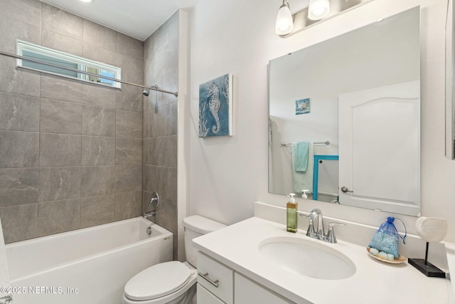 120 Oakleaf Way, Palm Coast, FL 32137 - bathroom with vanity, toilet, and bathing tub / shower combination