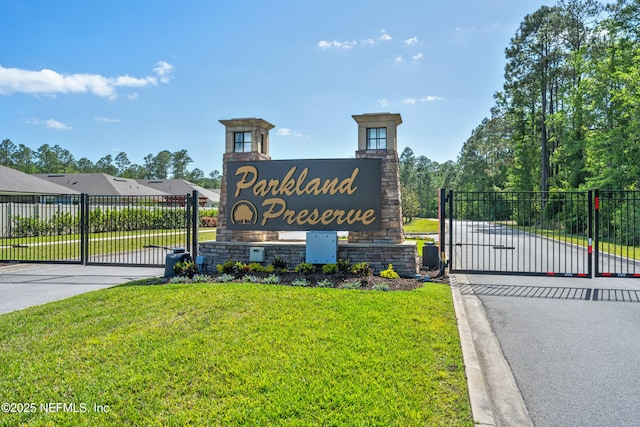 79 Dovetail Cir, Saint Augustine, FL 32095 - community sign with a gate, fence, and a yard