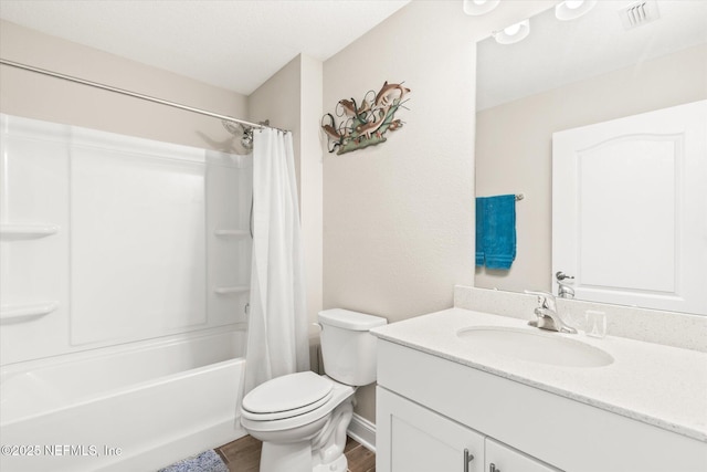 53 Dovetail Cir, Saint Augustine, FL 32095 - full bath with visible vents, wood finished floors, vanity, toilet, and shower / bathtub combination with curtain