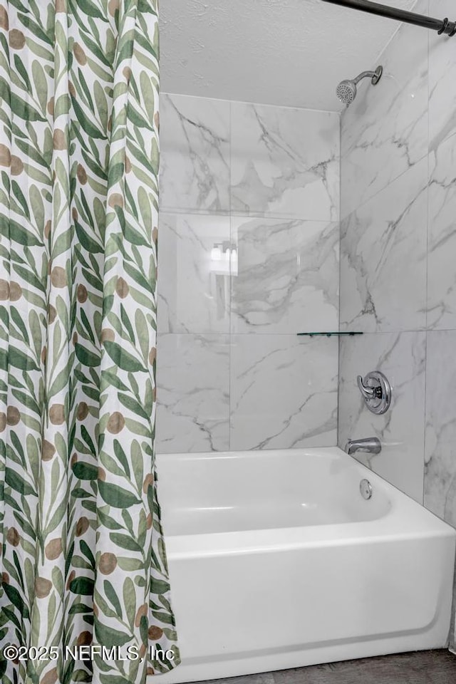 1059 Little Ruth Rd, Green Cove Springs, FL 32043 - bathroom featuring shower / tub combo with curtain