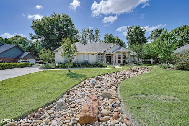 3593 Long Cove Ct, Green Cove Springs, FL 32043 - single story home featuring concrete driveway and a front yard