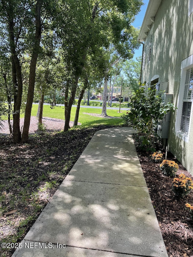 4000 Grande Vista Blvd Unit 15-102, Saint Augustine, FL 32084 - view of green lawn