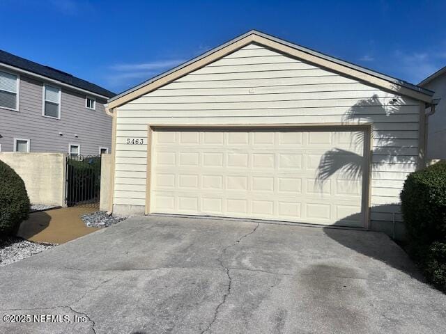 5463 Mariners Cove Dr, Jacksonville, FL 32210 - photo 1