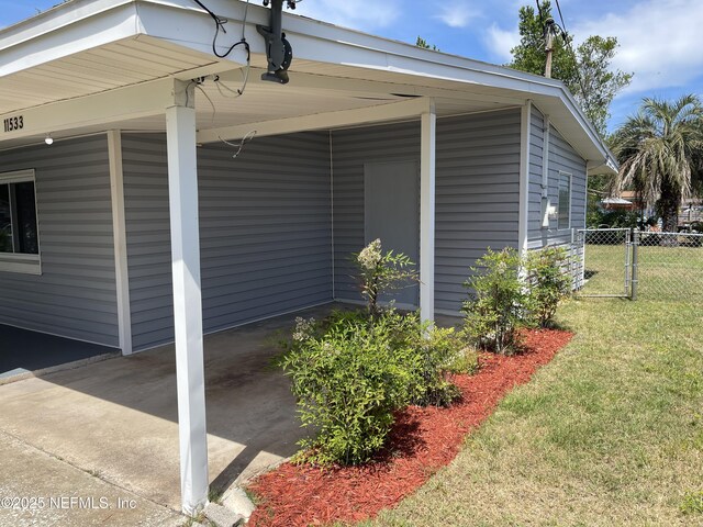 11533 Soforenko Dr, Jacksonville, FL 32218 - photo 3