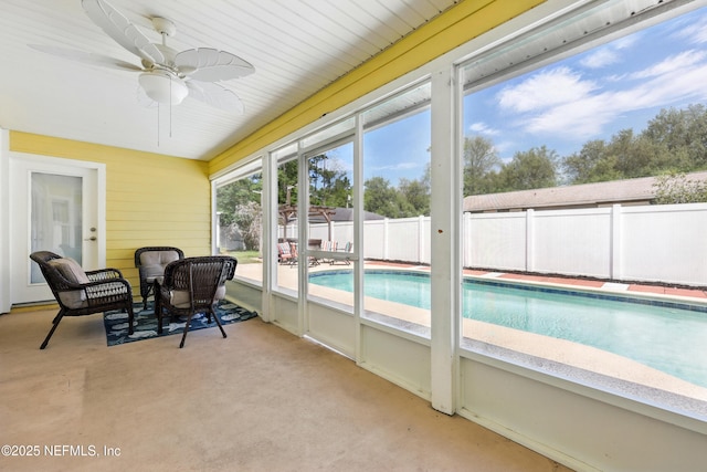 12139 Cap Ferrat St, Jacksonville, FL 32224 - sunroom with ceiling fan