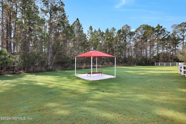 568 Blind Oak Cir, Saint Augustine, FL 32095 - view of yard with a patio area and fence