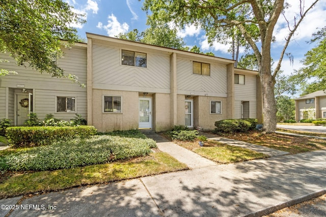 3801 Crown Point Rd Unit 1032, Jacksonville, FL 32257 - multi unit property with stucco siding