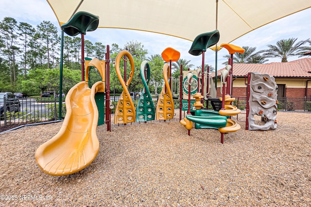 228 Gladstone Ct, Saint Johns, FL 32259 - communal playground featuring fence