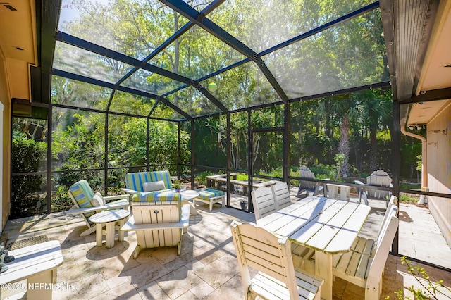view of patio featuring outdoor lounge area