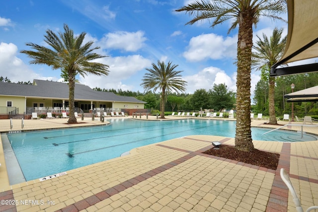 85325 Champlain Dr, Fernandina Beach, FL 32034 - community pool featuring a patio area