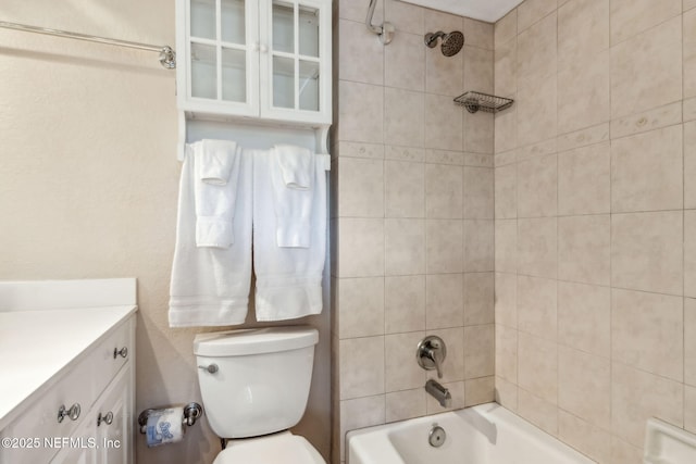1107 Beach Walker Rd Unit 1107, Amelia Island, FL 32034 - bathroom with bathing tub / shower combination, vanity, and toilet