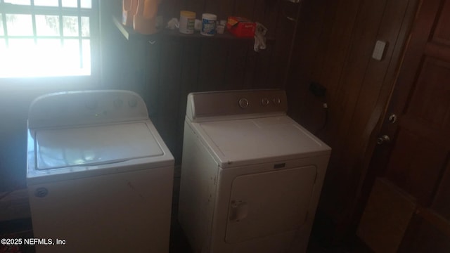laundry area with laundry area and washing machine and dryer