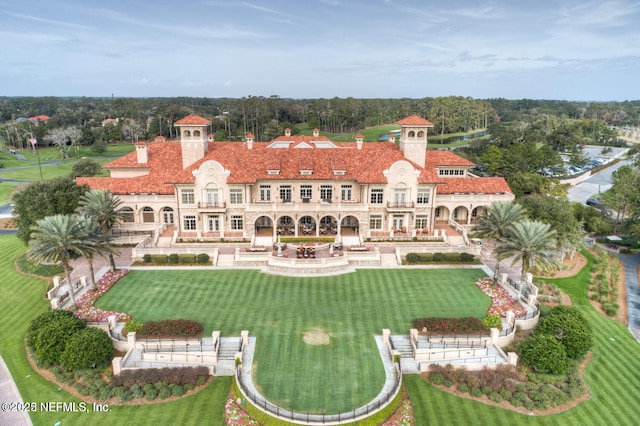 aerial view of property and surrounding area