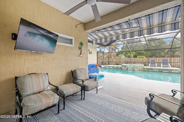 14526 Starbuck Springs Way, Jacksonville, FL 32258 - view of swimming pool featuring a ceiling fan, a pool with connected hot tub, a patio area, and a lanai