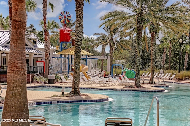 625 Oakleaf Plantation Pkwy Unit 1115, Orange Park, FL 32065 - pool featuring a patio area