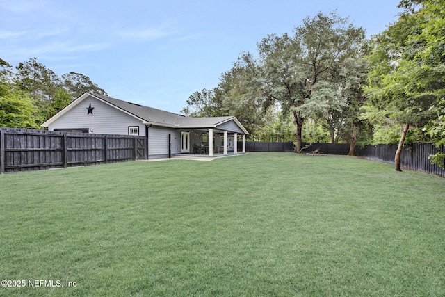 view of yard with a patio area