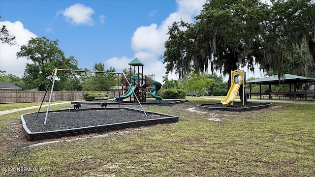 2632 Loopridge Dr, Orange Park, FL 32065 - community jungle gym with a gazebo