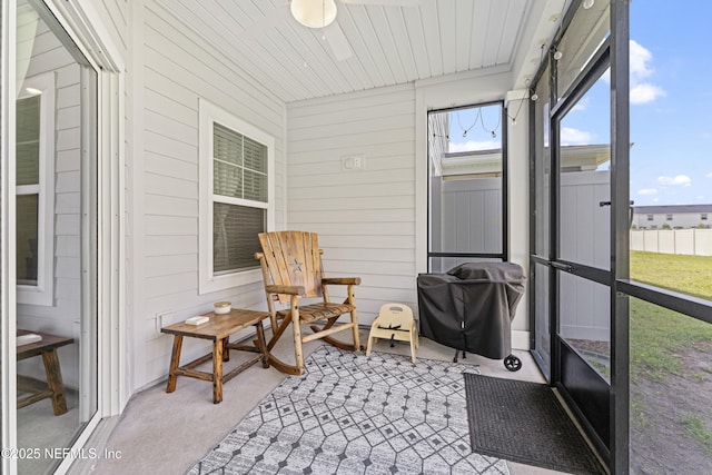 10350 Alder Creek Ln, Jacksonville, FL 32222 - sunroom / solarium featuring a ceiling fan