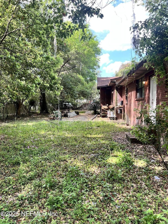 1410 Lila Ave, Jacksonville, FL 32208 - view of yard