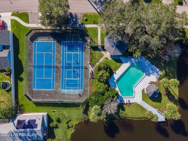 2537 Dauphine Ct E, Ponte Vedra Beach, FL 32082 - bird's eye view of a pool area