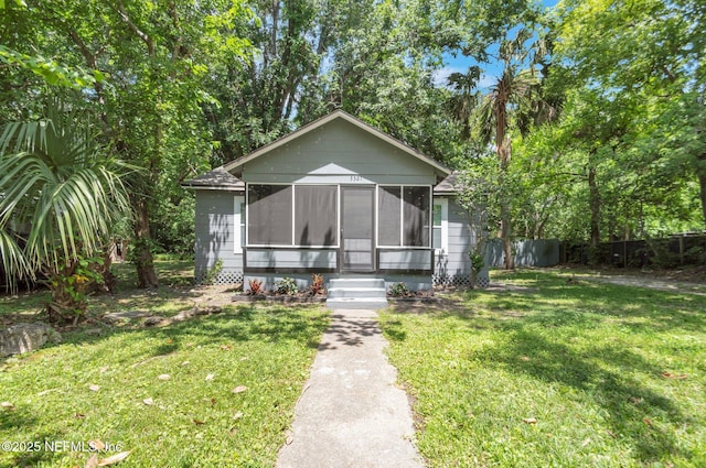 3321 Deason Ave, Jacksonville, FL 32254 - bungalow-style home with a sunroom