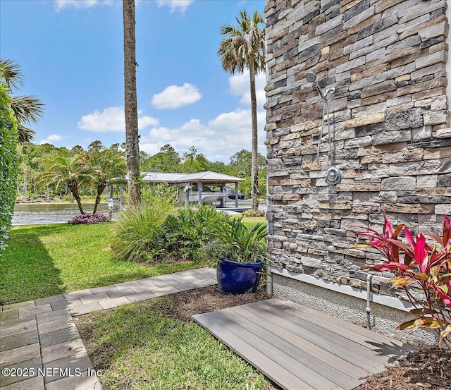 231 N Roscoe Blvd, Ponte Vedra Beach, FL 32082 - view of grassy yard with a gazebo and a water view