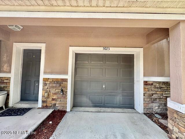 5923 Pavilion Dr, Jacksonville, FL 32258 - photo 5