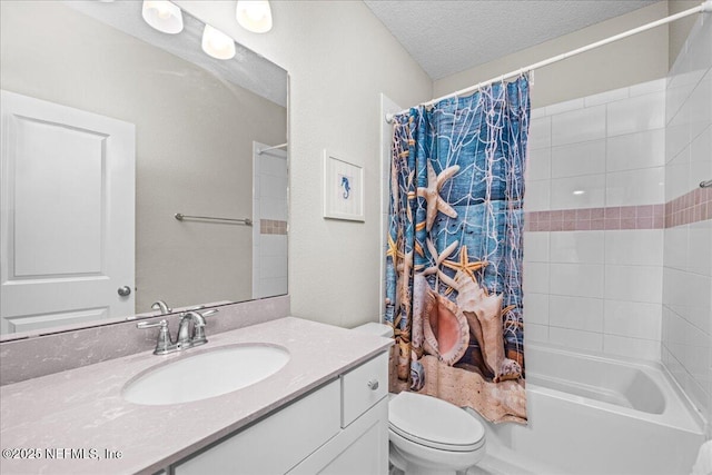 71 Lansing Ct, Saint Augustine, FL 32092 - full bath with toilet, shower / bath combo, vanity, and a textured ceiling