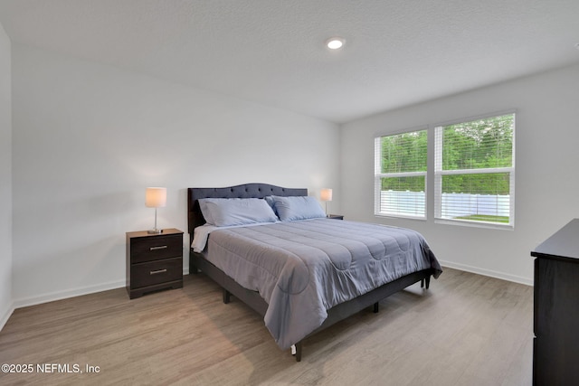 2304 Shady Breeze Ln, Green Cove Springs, FL 32043 - bedroom featuring light wood-style floors and baseboards