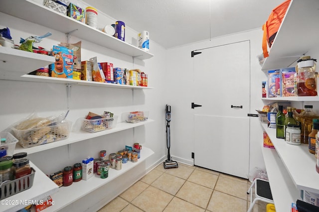 5388 Woodcrest Rd, Jacksonville, FL 32205 - view of pantry