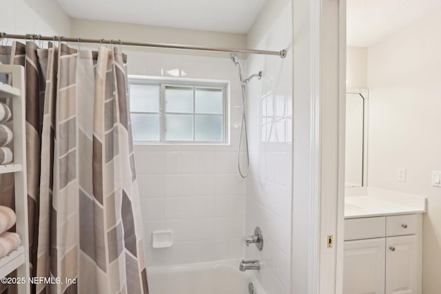 1700 Eagle Watch Dr, Fleming Island, FL 32003 - full bathroom featuring shower / bath combo with shower curtain and vanity