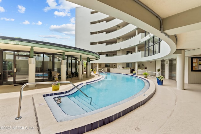 1071 Edgewood Ave S Unit 206, Jacksonville, FL 32205 - community pool featuring a patio area