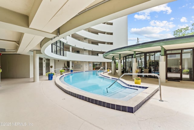 1071 Edgewood Ave S Unit 206, Jacksonville, FL 32205 - community pool featuring a patio