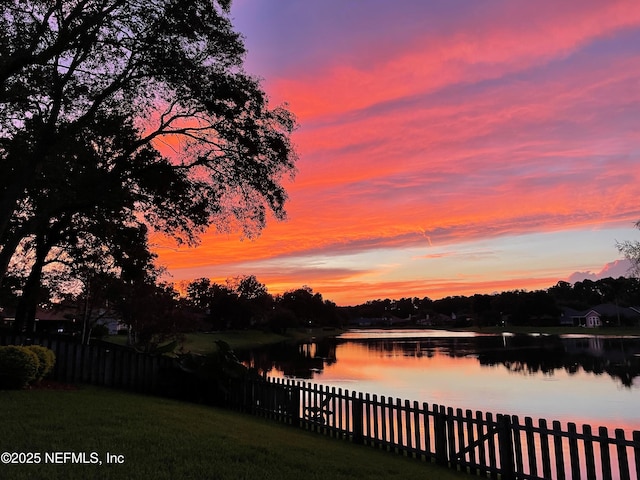364 Maplewood Dr, Saint Johns, FL 32259 - water view featuring fence