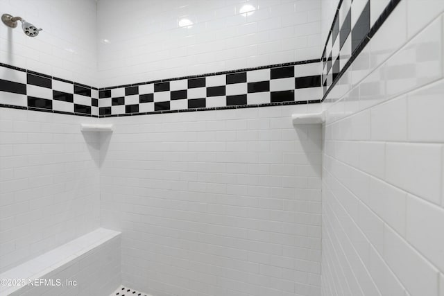 195 S Roscoe Blvd, Ponte Vedra Beach, FL 32082 - bathroom with tiled shower