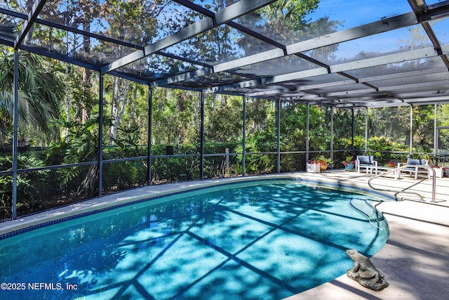 445 W Mill Chase Ct, Ponte Vedra Beach, FL 32082 - outdoor pool featuring a lanai and a patio