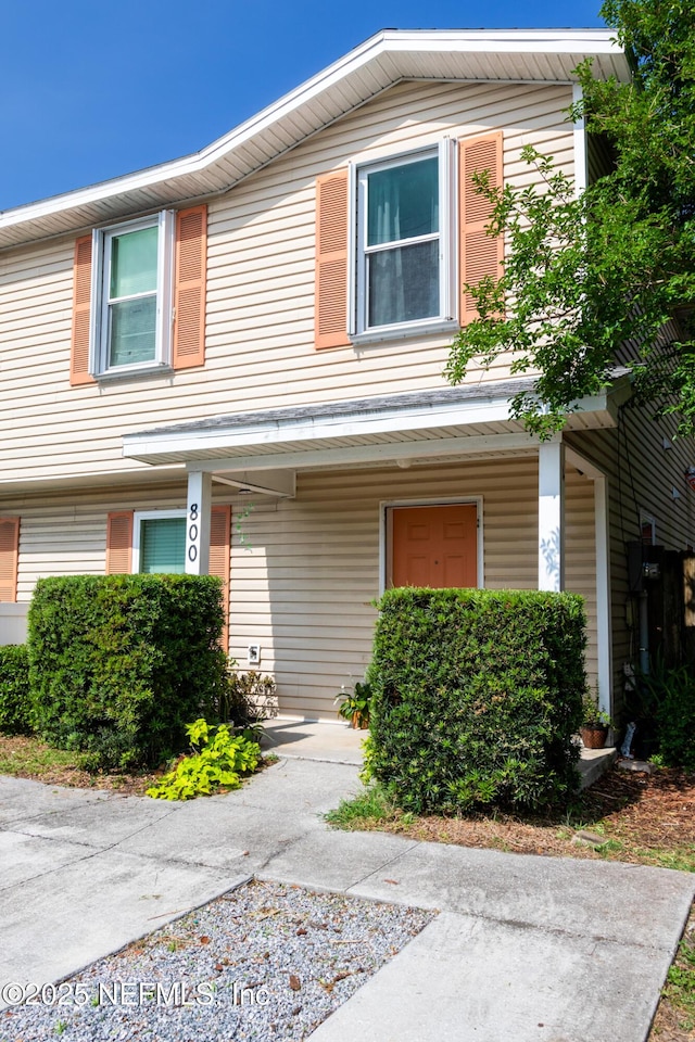 multi unit property with a porch