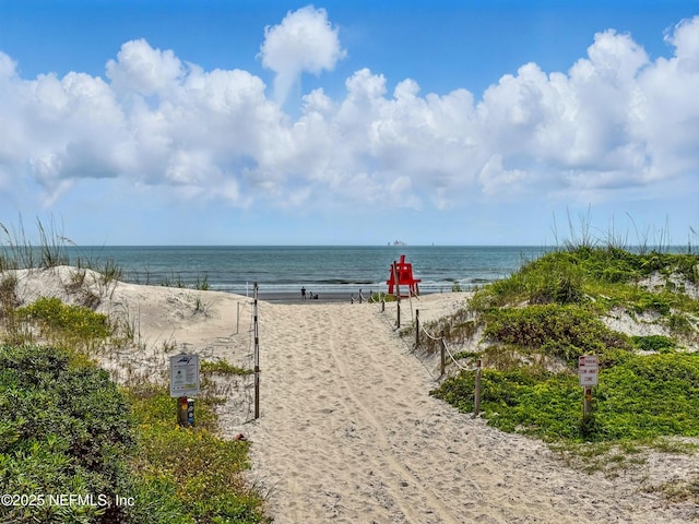 711 Ocean Blvd, Atlantic Beach, FL 32233