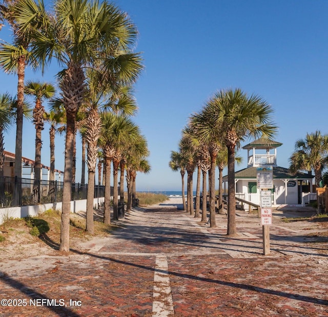 711 Ocean Blvd, Atlantic Beach, FL 32233