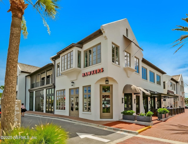 711 Ocean Blvd, Atlantic Beach, FL 32233