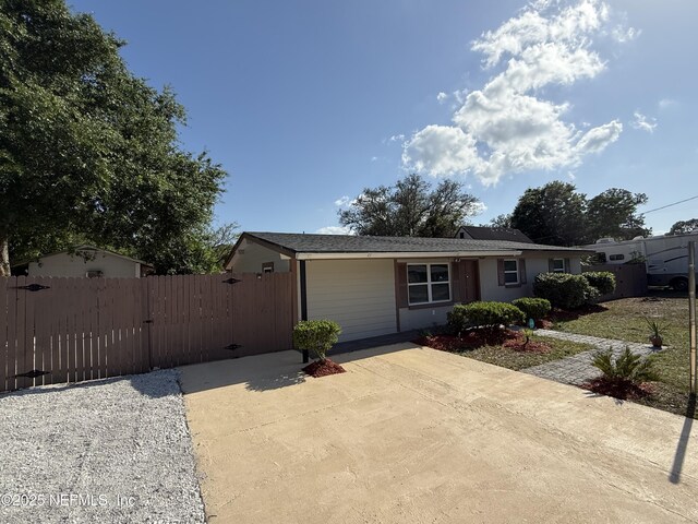 12024 Edding Ct, Jacksonville, FL 32246 - photo 5