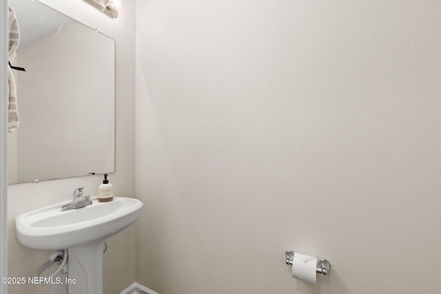 1343 Pangola Dr, Jacksonville, FL 32205 - view of bathroom