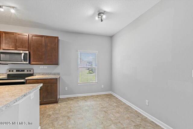 11595 Dunns Crossing Dr, Jacksonville, FL 32218 - photo 9