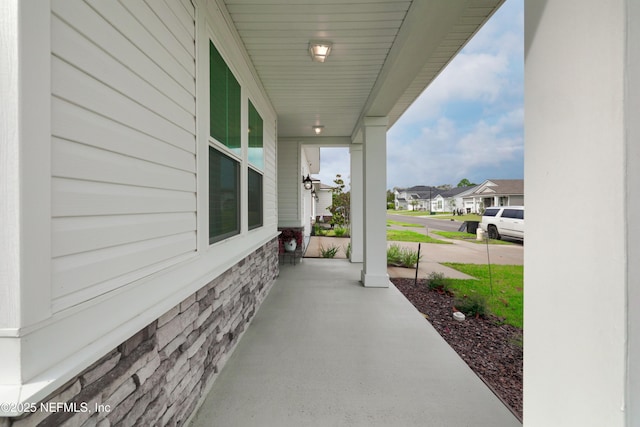618 Honeycomb Trl, Saint Augustine, FL 32095 - view of patio with a porch and a residential view