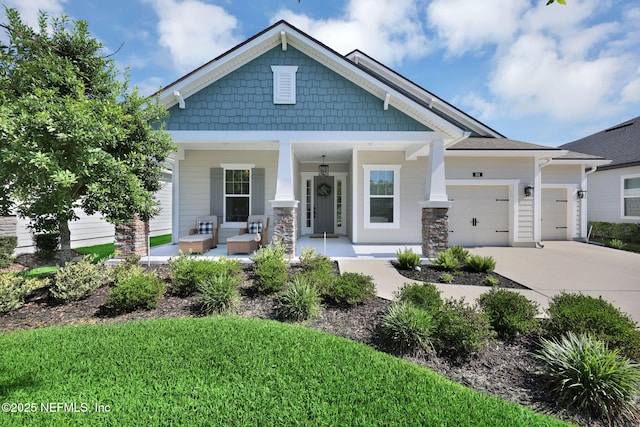 111 Bucktail Ave, Ponte Vedra, FL 32081 - craftsman inspired home with a porch, driveway, and a garage