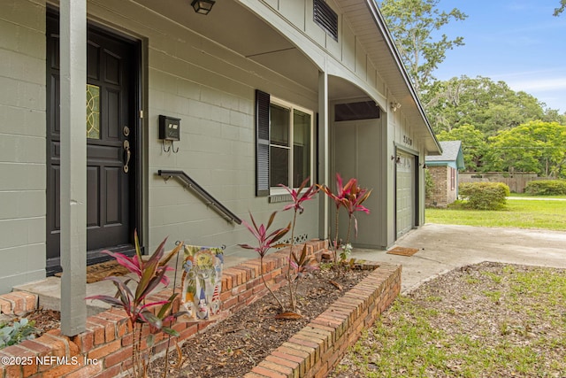 2520 Elbow Rd, Orange Park, FL 32073 - entrance to property with concrete block siding, driveway, and an attached garage